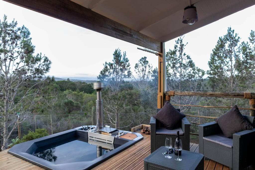 The Surfers Bush Villa *
